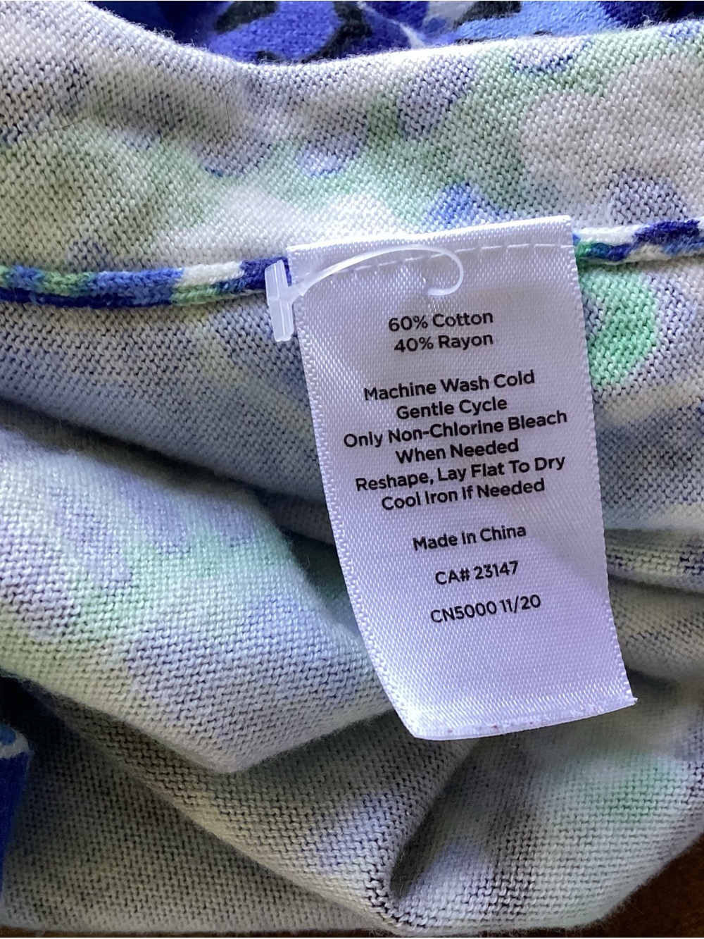 Talbots Blue Green Paisley Three Quarter Sleeve Lightweight Knit Sweater XL NWOT - Picture 9 of 10